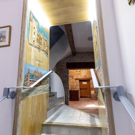 Petit Studio Presbytere Dans L'Eglise Нарбон Екстериор снимка