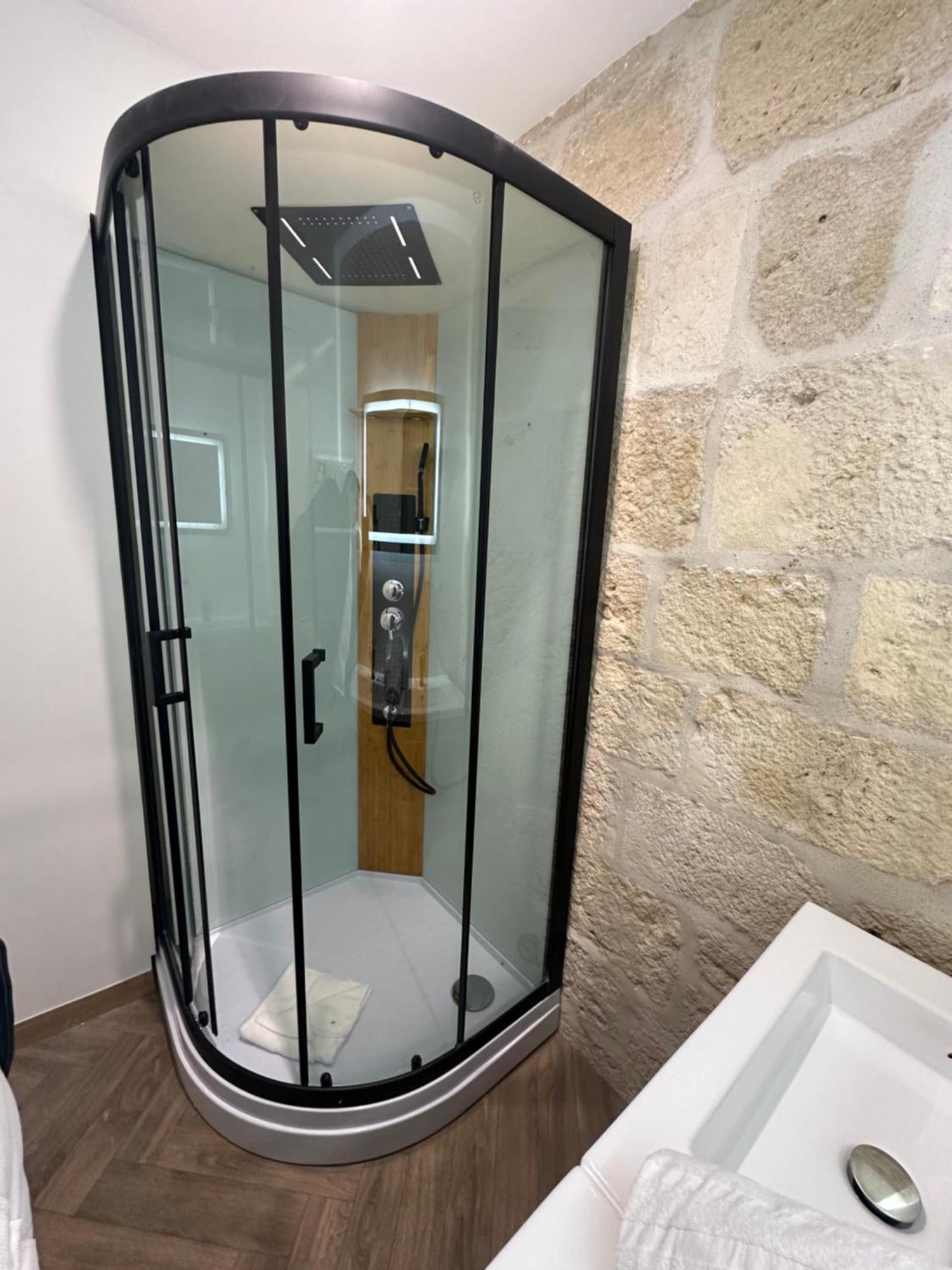 Petit Studio Presbytere Dans L'Eglise Нарбон Екстериор снимка