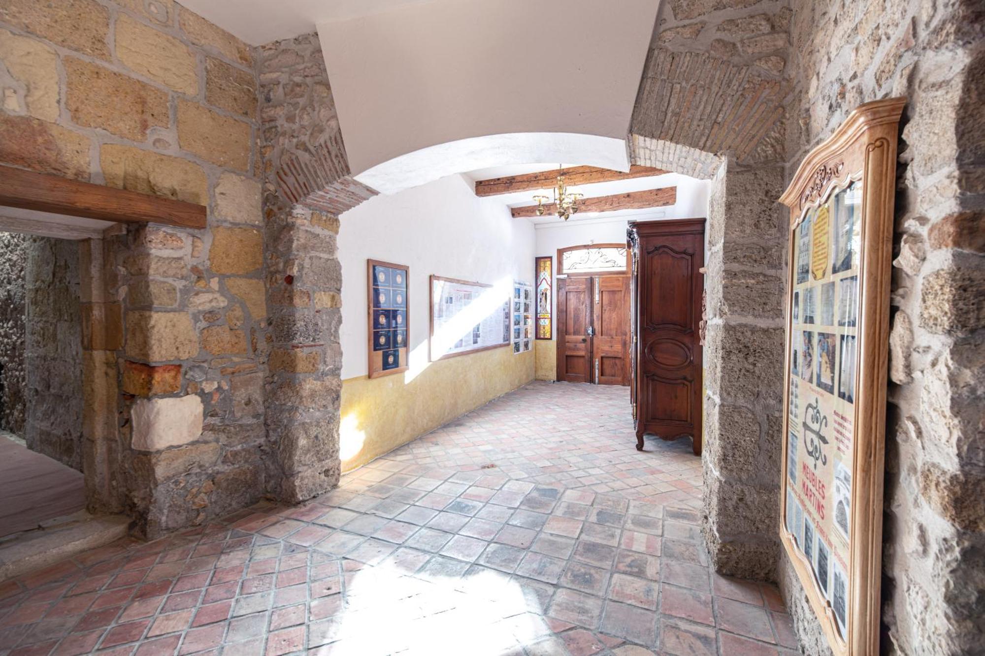 Petit Studio Presbytere Dans L'Eglise Нарбон Екстериор снимка